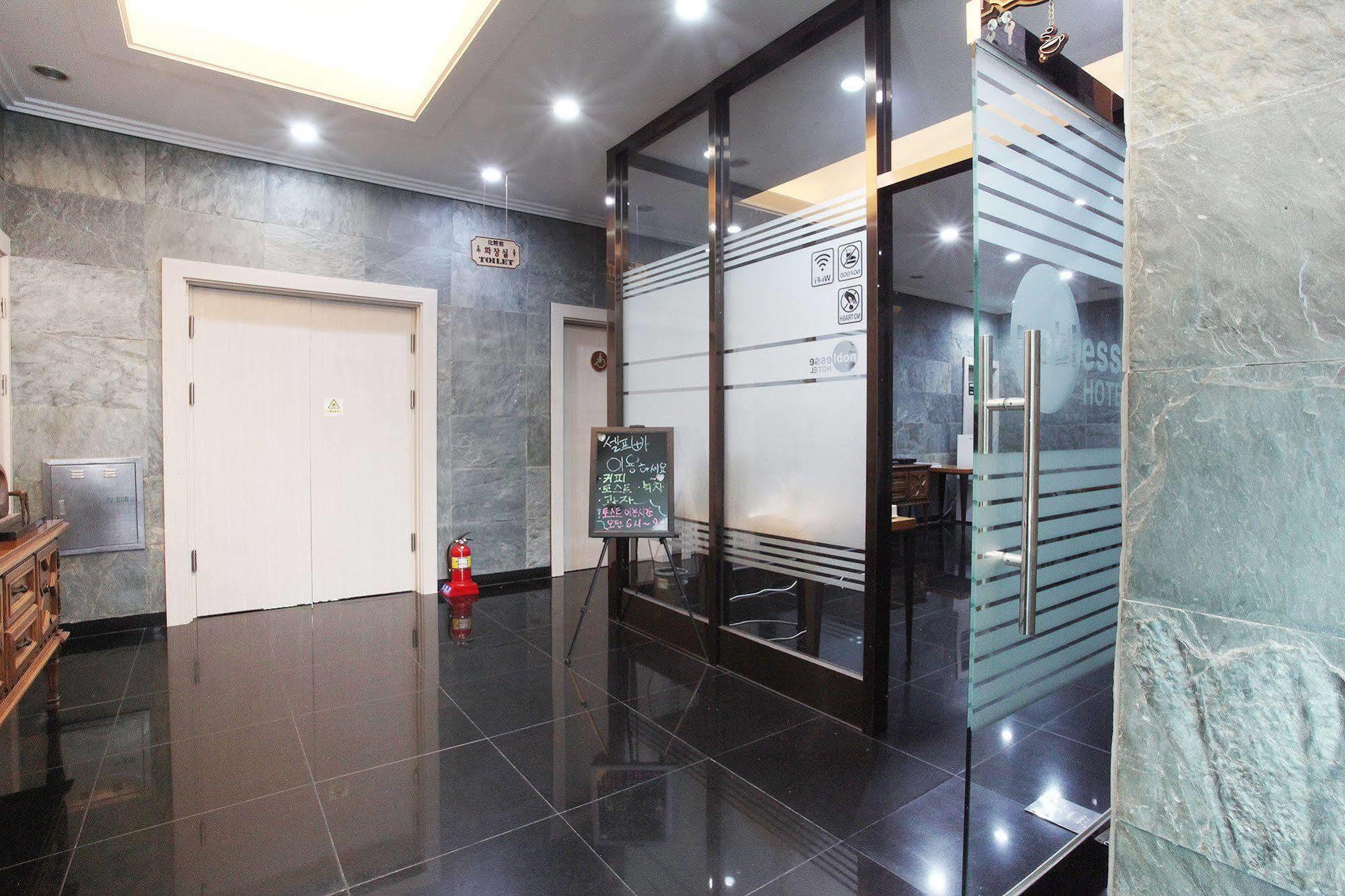 Noblesse Hotel Jeju Dış mekan fotoğraf