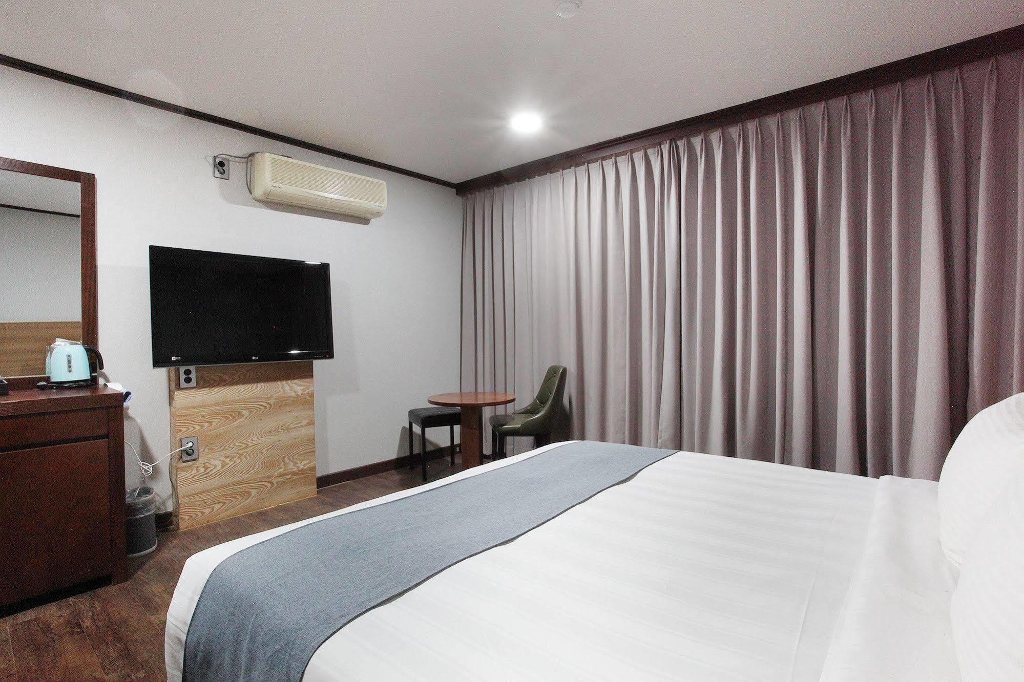 Noblesse Hotel Jeju Dış mekan fotoğraf